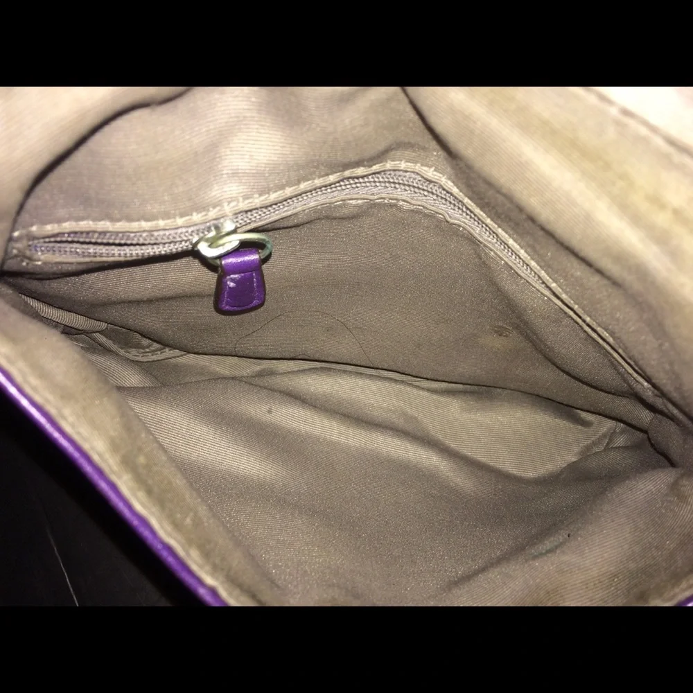Coach Crossbody - Picture 4 of 6
